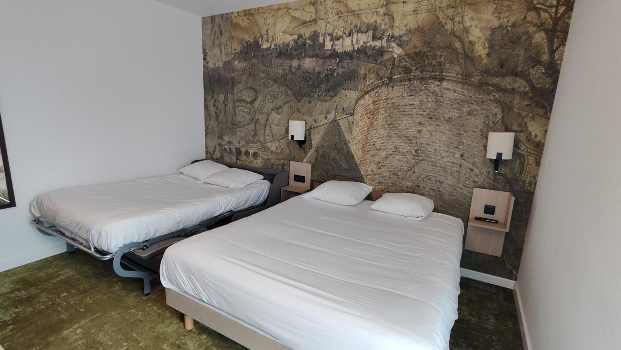 Hotel Pont Rouge , 3*