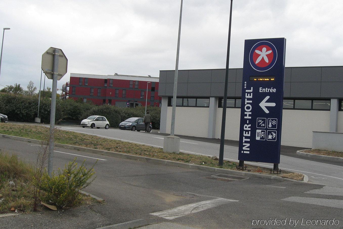 Hotel Pont Rouge ,